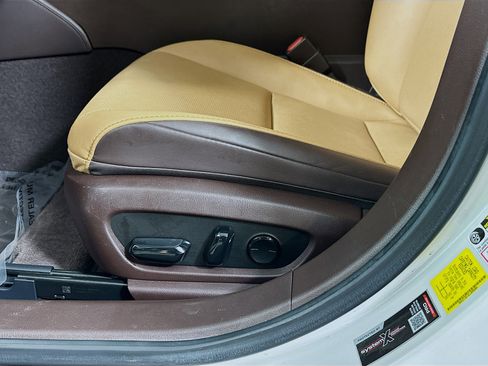 Used 2020 Lexus ES 350 w/ Premium Package FWD image 18