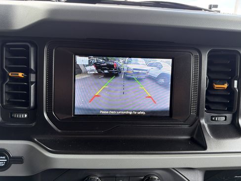 Used 2023 Ford Bronco Badlands AWD/4WD image 25