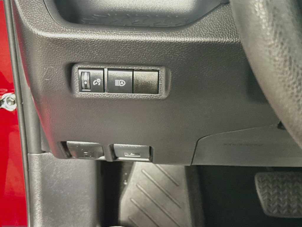 Certified 2025 Toyota RAV4 LE FWD image 11