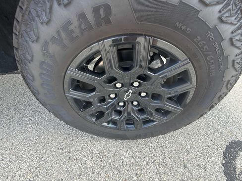 Certified 2026 Chevrolet Colorado Trail Boss AWD/4WD image 31