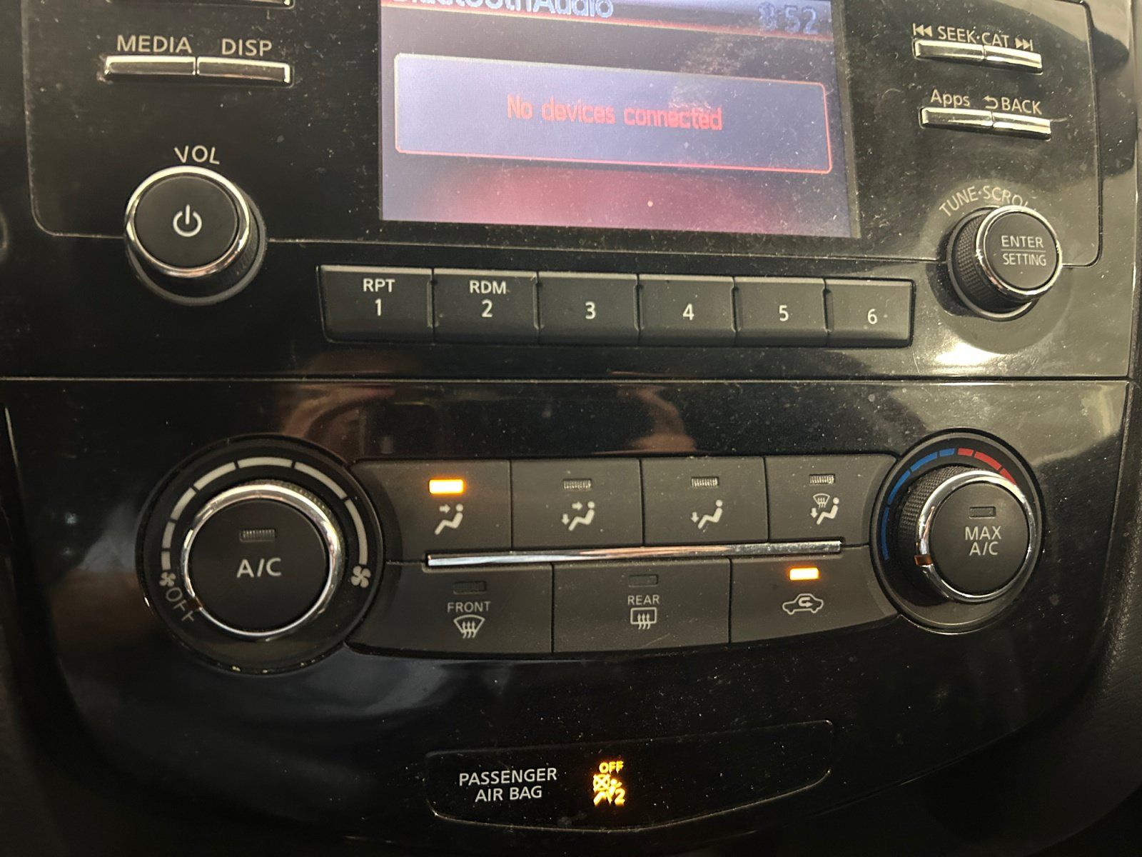 Used 2016 Nissan Rogue S FWD image 21
