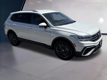 Certified 2023 Volkswagen Tiguan SE