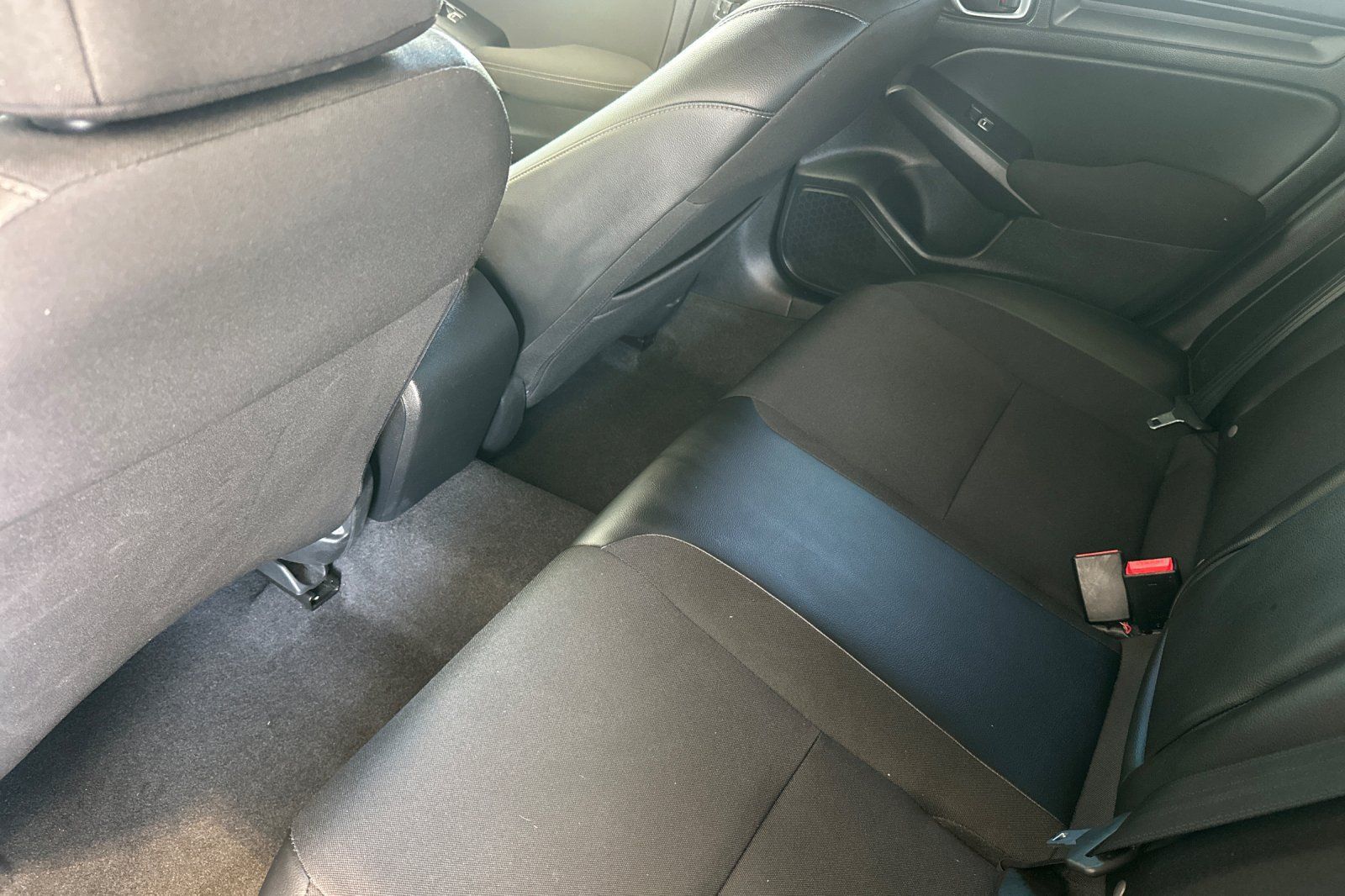 Used 2025 Honda Civic Sport image 14