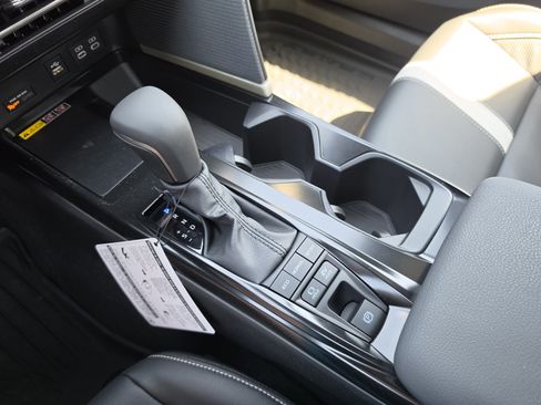 New 2026 Toyota Camry SE FWD image 22