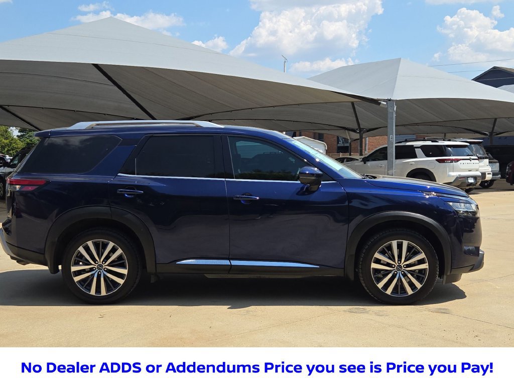 Certified 2022 Nissan Pathfinder Platinum w/ Cargo Package AWD/4WD image 12