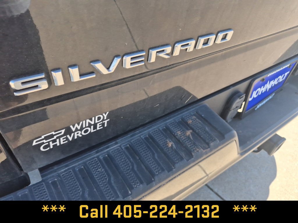 Used 2024 Chevrolet Silverado 1500 RST AWD/4WD image 17