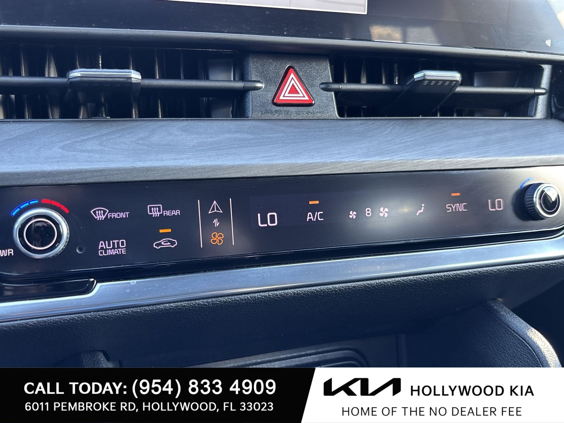 Used 2023 Kia Sportage X-Line AWD/4WD image 16