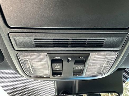 Certified 2024 Honda Passport TrailSport image 25