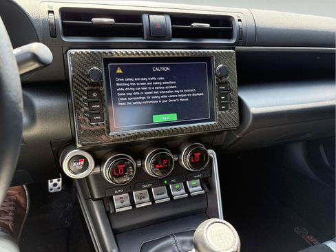 Used 2023 Toyota GR86 Premium RWD image 10