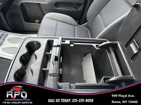 Used 2019 Chevrolet Silverado 1500 LT AWD/4WD image 32