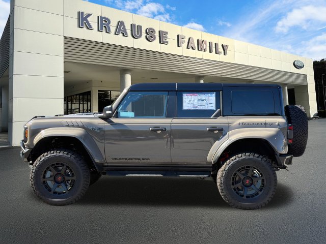 New 2026 Ford Bronco Raptor w/ Interior Carbon Fiber Pack AWD/4WD image 4
