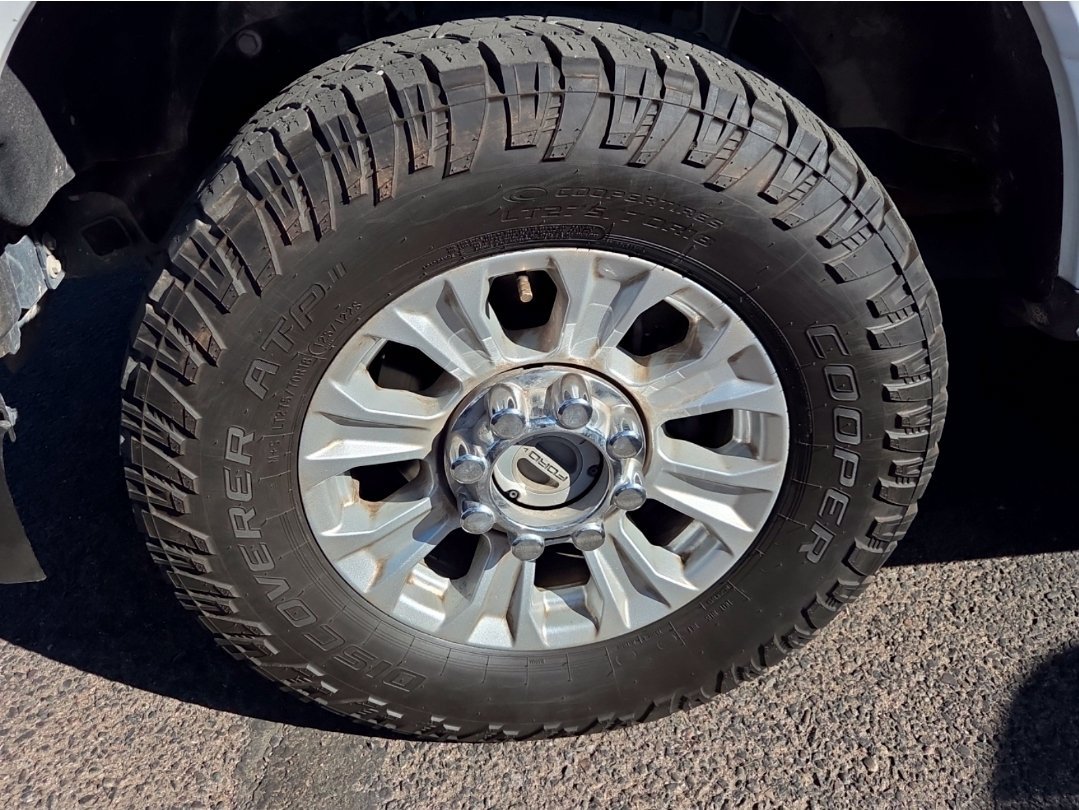 Used 2020 Ford F250 XL w/ STX Appearance Package AWD/4WD image 15