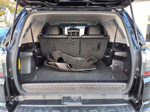 Used 2016 Toyota 4Runner Limited image 16