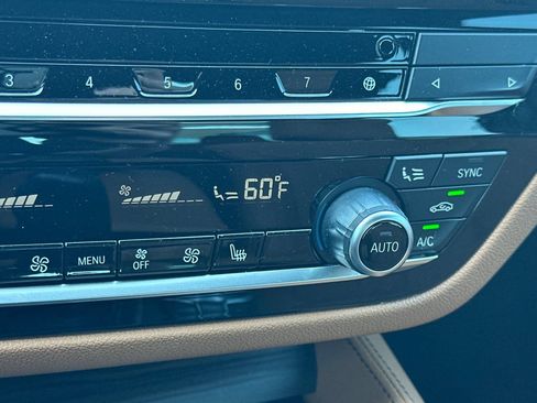 Used 2023 BMW 530e w/ M Sport Package RWD image 28