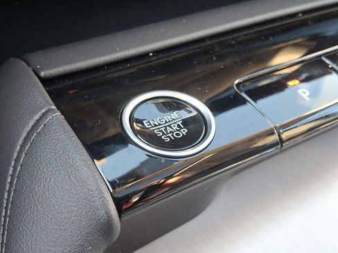 New 2025 Lincoln Navigator L Reserve image 24