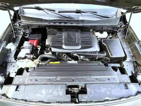 Used 2021 Nissan Titan PRO-4X w/ Pro-4x Convenience Package AWD/4WD image 26