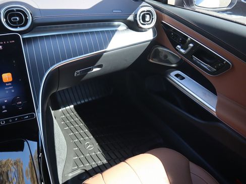 New 2026 Mercedes-Benz CLE 300 4MATIC Coupe image 12
