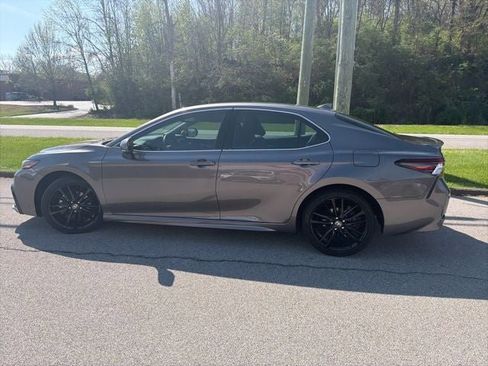 Used 2024 Toyota Camry XSE w/ Cold Weather Package FWD image 6