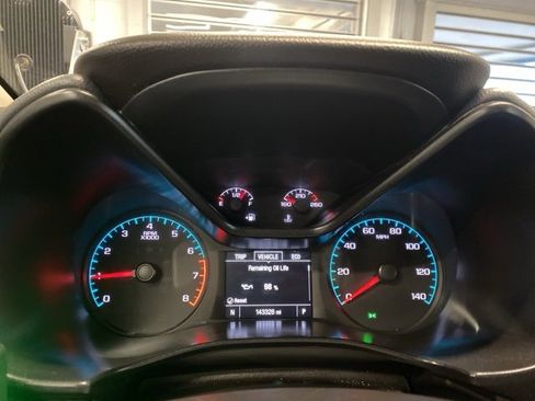 Used 2015 Chevrolet Colorado Z71 image 14