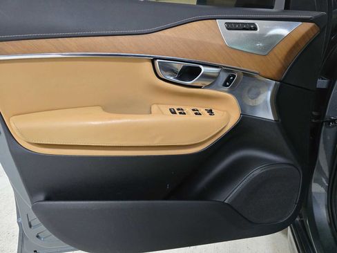Used 2018 Volvo XC90 T6 Inscription w/ Convenience Package image 22