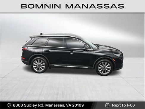 Used 2022 Lincoln Corsair Standard w/ Premium Package image 25