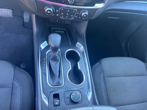 Used 2023 Chevrolet Traverse LT image 22