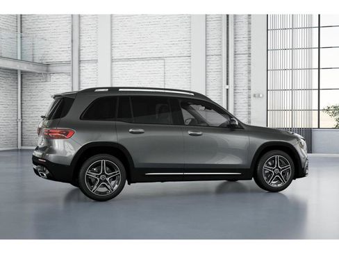 Used 2026 Mercedes-Benz GLB 250 image 18