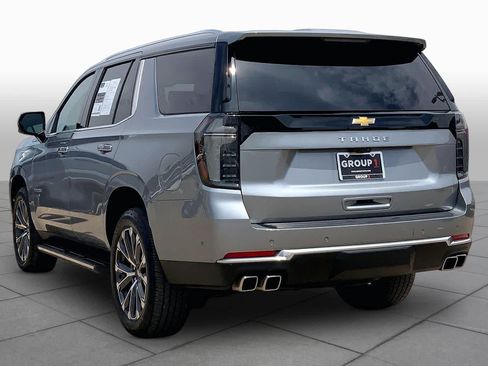 Used 2025 Chevrolet Tahoe High Country AWD/4WD image 23