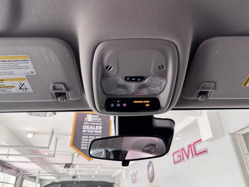 Certified 2023 Buick Encore GX Select w/ Sport Touring Package image 24