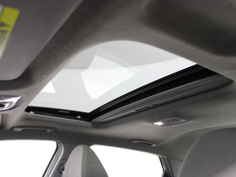 Used 2025 Hyundai Elantra SEL FWD image 7