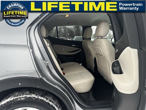 Used 2023 Buick Encore GX Preferred w/ Cold Weather Comfort Package image 29
