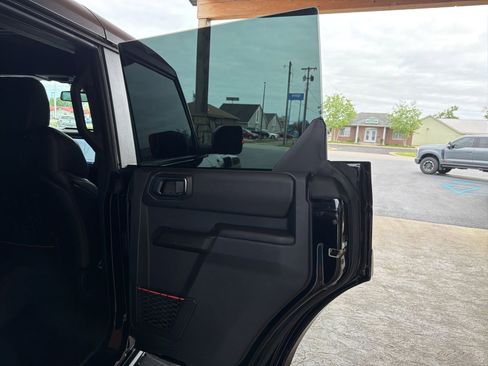 Used 2022 Ford Bronco Raptor AWD/4WD image 5