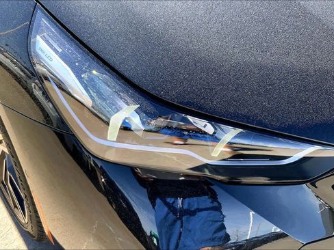 New 2026 BMW 530i xDrive 530i xDrive w/ M Sport Package image 13