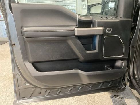 Used 2019 Ford F250 Platinum w/ Platinum Ultimate Package AWD/4WD image 29