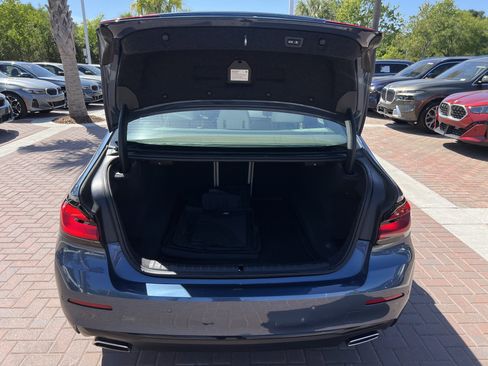 Certified 2023 BMW 530i w/ Premium Package RWD image 32