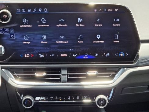 Certified 2026 Chevrolet Equinox EV LT w/ Comfort Package FWD image 12