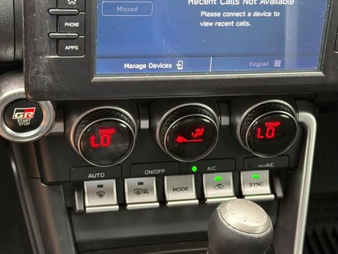 Used 2022 Toyota GR86 Premium RWD image 19