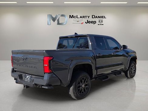 Used 2024 Toyota Tacoma SR5 image 5