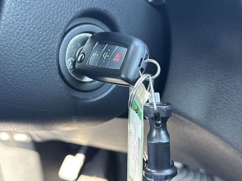 Used 2021 Nissan Rogue Sport S FWD image 16