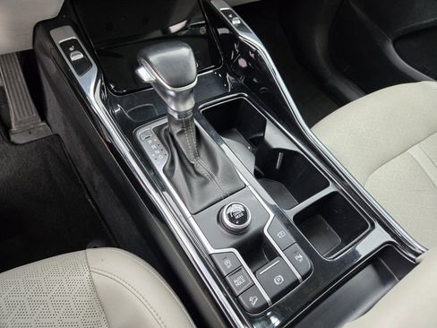 Used 2022 Kia Sorento SX image 26