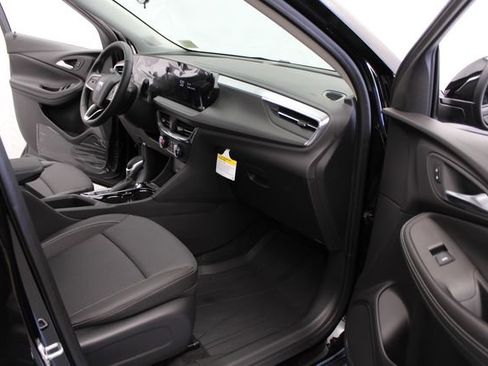 New 2026 Buick Encore GX Preferred FWD image 29