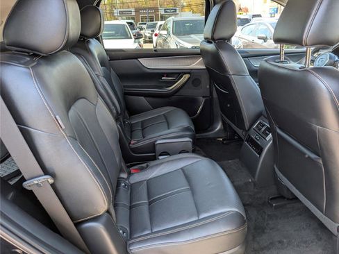 Used 2024 MAZDA CX-90 Plug-In Hybrid w/ Preferred image 13