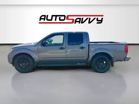 Used 2021 Nissan Frontier SV w/ Midnight Edition Floor Mats RWD image 4