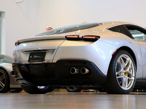 Certified 2021 Ferrari Roma image 52