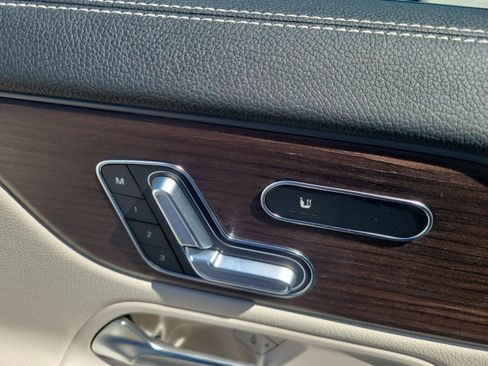 Certified 2026 Mercedes-Benz GLA 250 4MATIC image 13