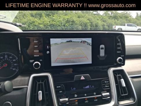 Used 2022 Kia Sorento S w/ Panoramic Sunroof Package AWD/4WD image 18