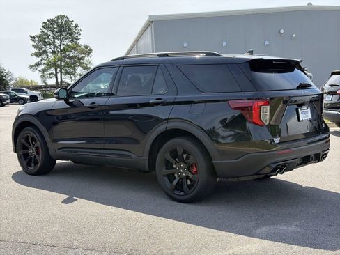 Used 2023 Ford Explorer ST w/ Equipment Group 401A AWD/4WD image 8