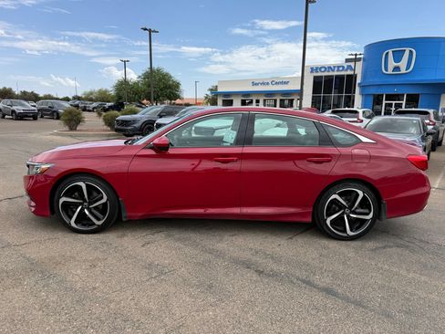 Used 2019 Honda Accord Sport image 10