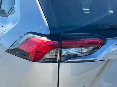 Used 2025 Toyota RAV4 XLE AWD/4WD image 20