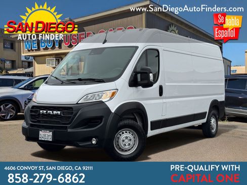 Used 2024 RAM ProMaster 2500 w/ Convenience Group FWD image 1